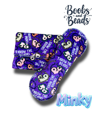 PAD BOOBS & BEADS (MINKY)