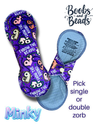 PAD BOOBS & BEADS (MINKY)