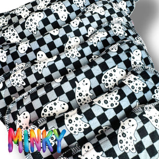 PAD GHOSTS (MINKY)