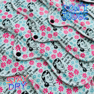 PAD WE LISTEN (STAY DRY)