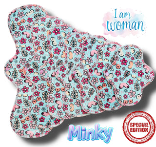 PAD I AM WOMAN (MINKY)