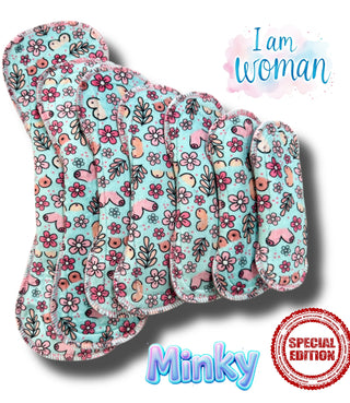 PAD I AM WOMAN (MINKY)