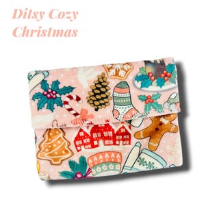 WRAPPER DITSY COZY CHRISTMAS (MINKY)