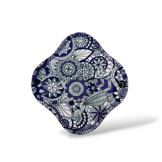 LINER SMALL MONOCHROME MANDALA (STAY DRY)