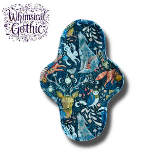 LINER LARGE WHIMSICAL GOTHIC (MINKY)