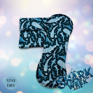 PAD SHARK WEEK 2026 (STAY DRY)
