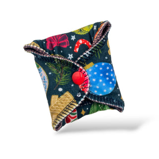 WRAPPER "Ditsy Holiday" (Plush Polartec)