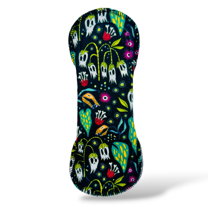 CLOTH PAD "Creepy Meadow" (Plush Polartec)