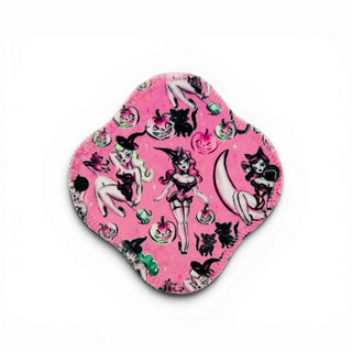 LINER SMALL MOONWITCH PINUPS (MINKY)