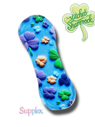 PAD STITCHED SHAMROCKS (SUPPLEX)